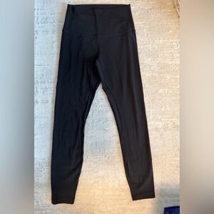 Black lululemon leggings
